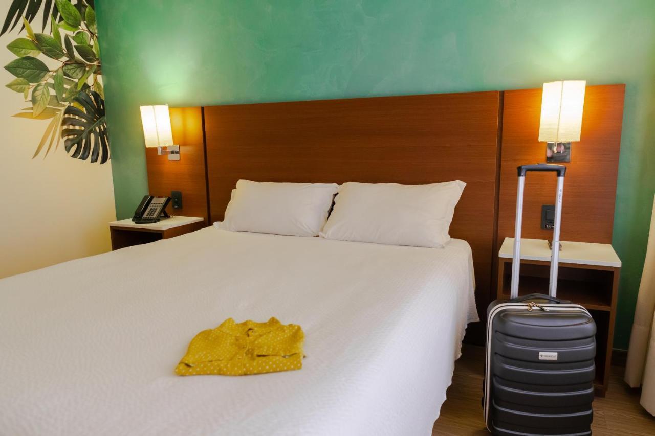 Ibis Styles Curitiba Aeroporto Hotel São José dos Pinhais Exterior foto