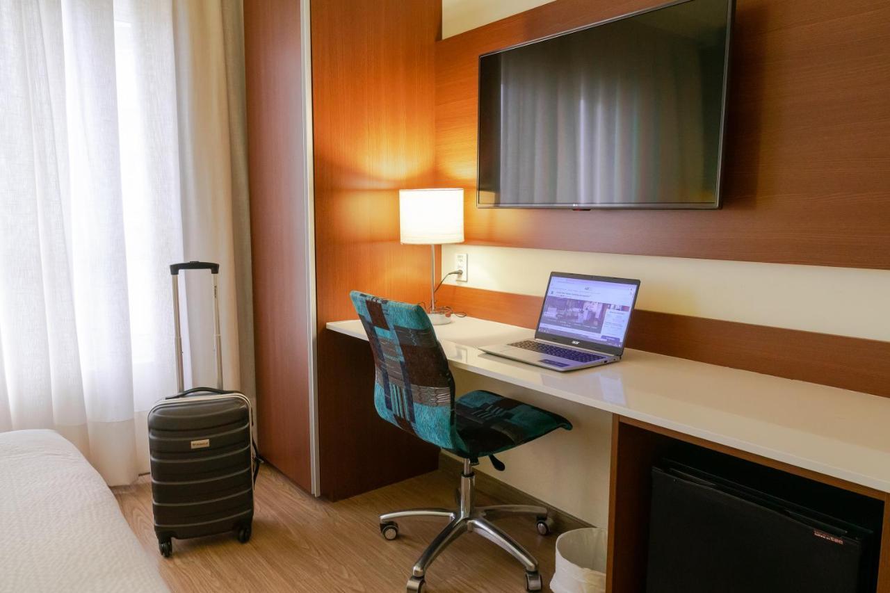 Ibis Styles Curitiba Aeroporto Hotel São José dos Pinhais Exterior foto